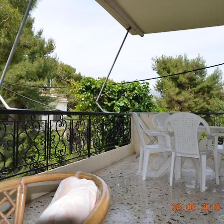 Apartments Zoumperi Nea Makri Exterior photo